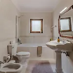 Casa Flores Amares