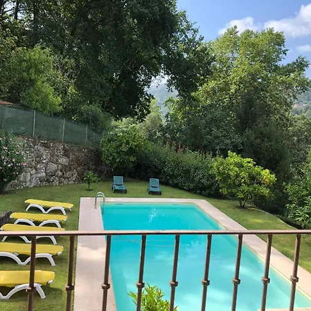 Casa Flores * Amares