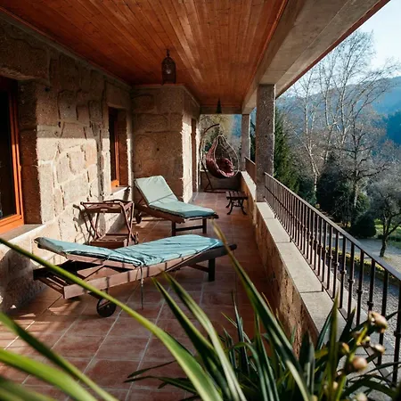 Casa Flores * Amares