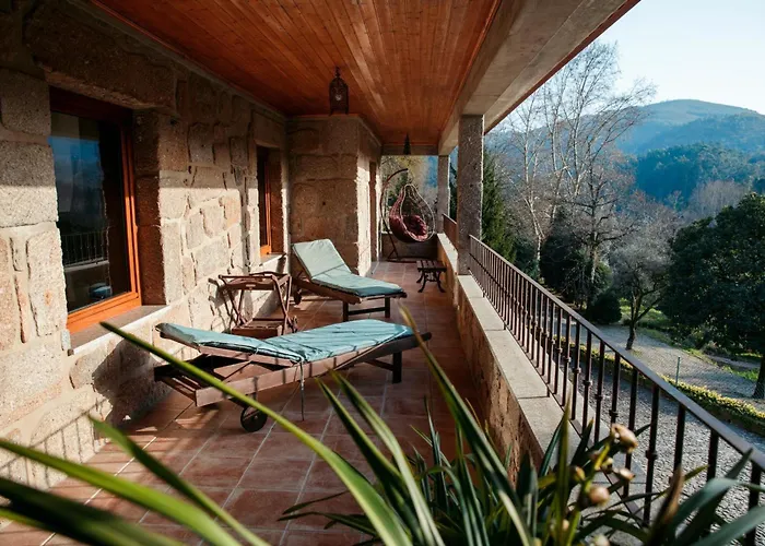 Casa Flores * Amares